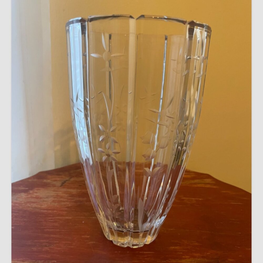 Vintage Mikasa Crystal Vase Etched Flowers Beveled 8.25" Tall